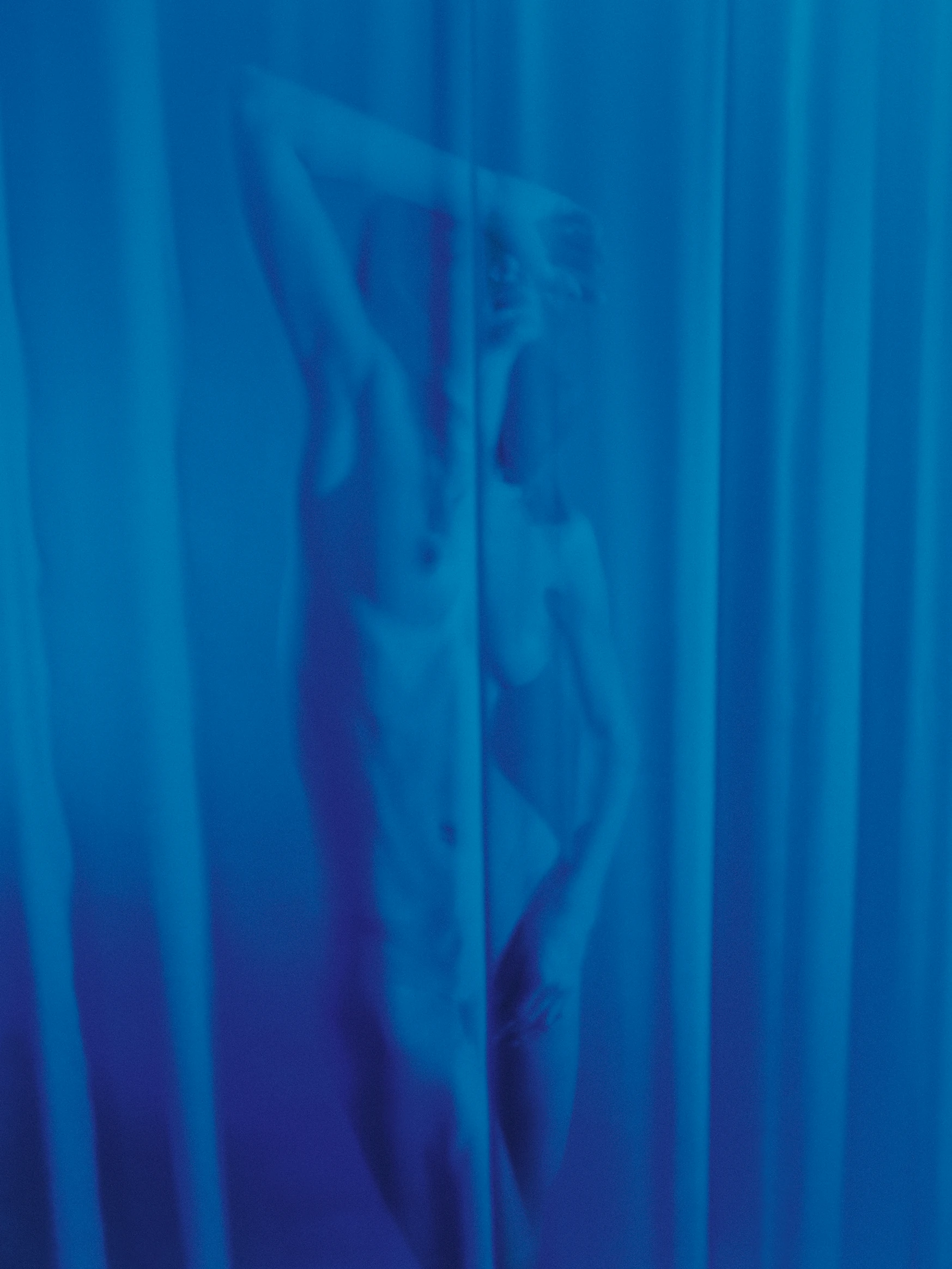 Veiled frame 3